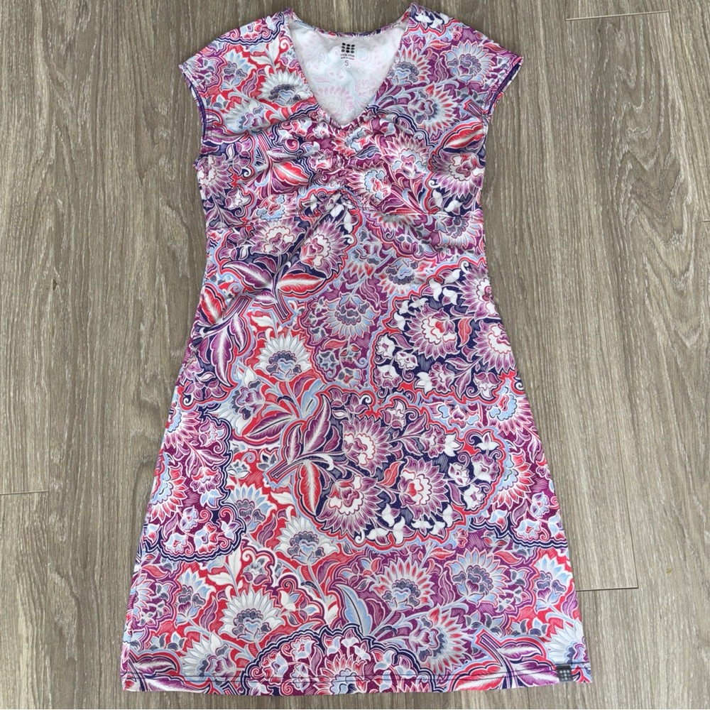 Title Nine Daring Active Dress Small Pink White Purple Stretch Empire Size Small